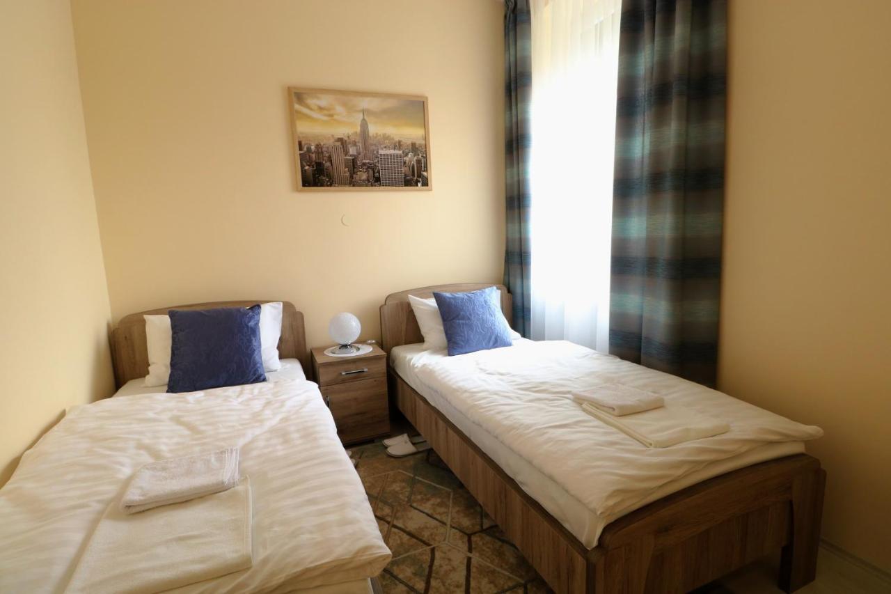 Classic Apartman Szeged Eksteriør billede